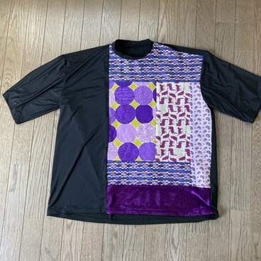 黒ポリエステル✖️パッチワーク風Tシャツ