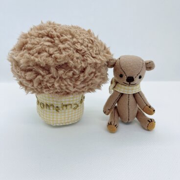 フェルトのやさしいくま＆プードルファーのふわふわマフィン(homemade)