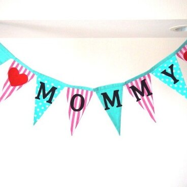 フラッグガーランド　I ♡ MOMMY ♡