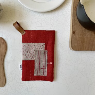 赤い小さななべつかみ　6