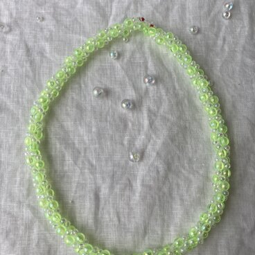 シャボンのようなヘアバンド