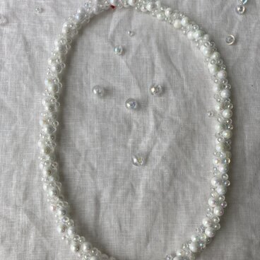 シャボンのようなヘアバンド