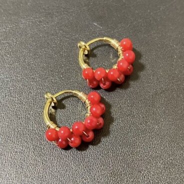 3mm 2連 赤珊瑚 コーラル フープ イヤリング K18GP アレルギー対応