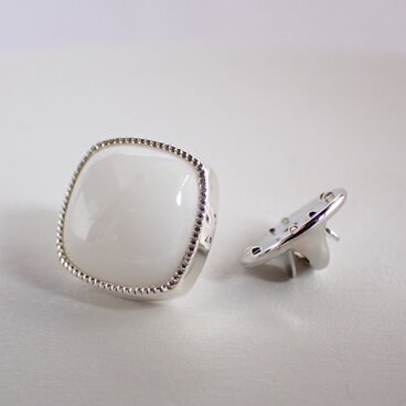 クォーツァイト　ピンズブローチ