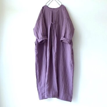 山葡萄色・やまぶどう　天日干しリネン・小さいリボンのオーバーサイズワンピース