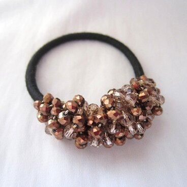 【再販　J様ご依頼】ガラスビーズヘアゴム　ブラウン