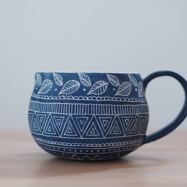 青いマグカップ（大8）