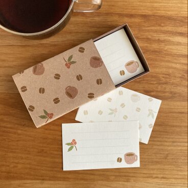 小さなスリーブ箱に入った  コーヒー柄のミニメモ用紙50枚入