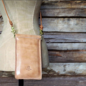 本革スマホショルダー ポーチ 栃木レザー iPhone android アイフォン