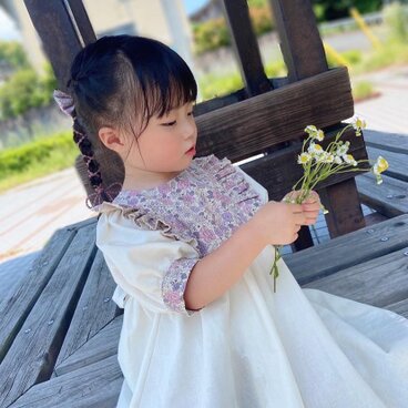 お姫様になれちゃう♥(七部袖への変更可能)　バックリボンとサイドフリルが可愛いワンピース　　ダンガリー　お洒落カラー　アイボリー