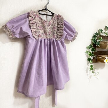 お姫様になれちゃう♥(七部袖への変更が可能)　バックリボンとサイドフリルが可愛いワンピース　　ダンガリー　ラプンツェルカラー