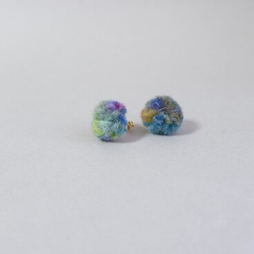 色彩ピアス　モネ