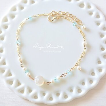 14kgf＊ホワイトシェル(コインカット)×アパタイト×淡水パールのブレスレット(ウェーブチェーン)