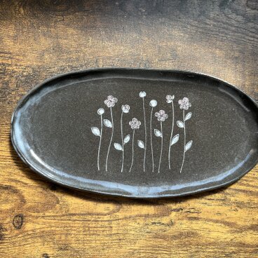 NO.71オーバル皿（花柄）黒