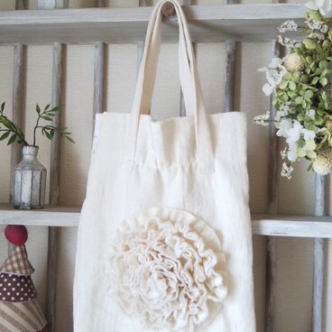 おはなの小さなバック＊リネン＊ヴァニーユ