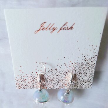 クラゲのホログラムアクセサリー