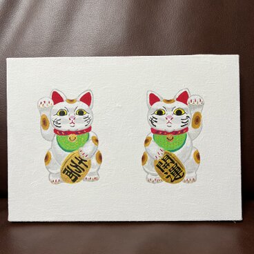 縁起の良い招き猫（千万両、開運）