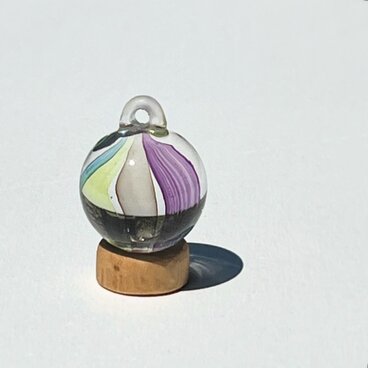 ビー玉のようなペンダント A