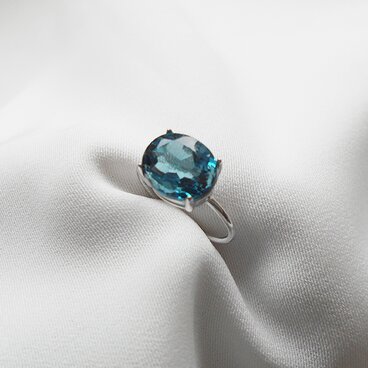 ［3回目のご案内］ロンドンブルートパーズのオーバルファセットカットリング