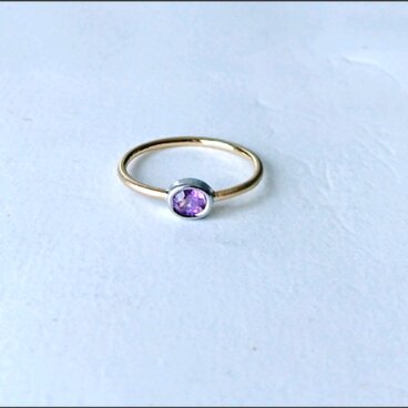 希少  フェロモンなピンキッシュパープルタンザナイト K18 Pt900 リング