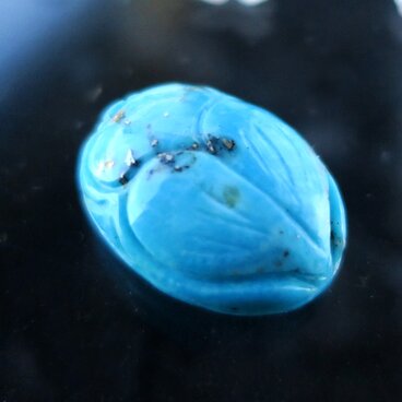 トルコ石（ターコイズ）スカラベ -b