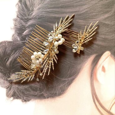 淡水真珠とラインストーン　パインリーフヘアコーム