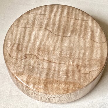 特選一点物／楓縮杢丸形被蓋刳物 No.514