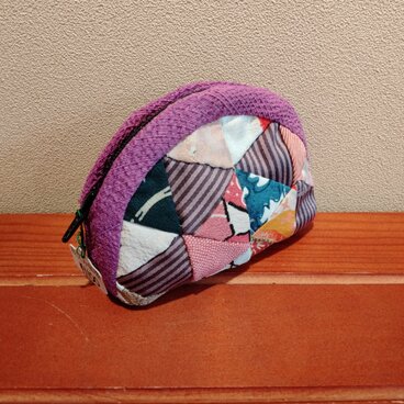 三角モチーフ　着物パッチワーク楕円型ポーチ（中）