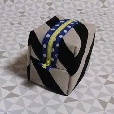 ころころさいころポーチ