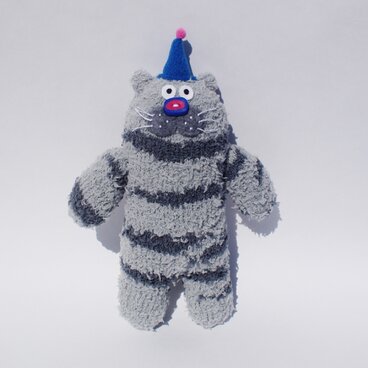 靴下ぬいぐるみ　ネコ　サバトラ