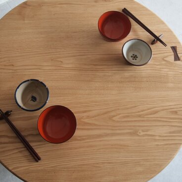 栗の無垢材でつくった丸ちゃぶ台【直径80cm】　チギリ入り！