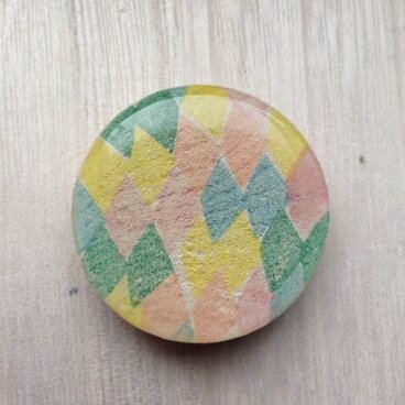 wood design brooch：iroiro