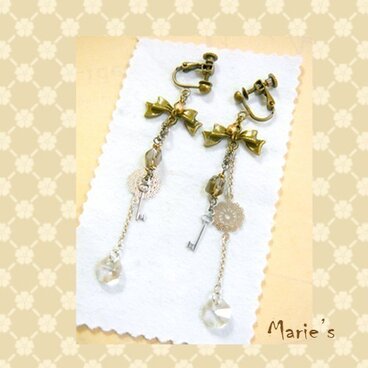 Une clef blanc d'argent ～銀月の鍵