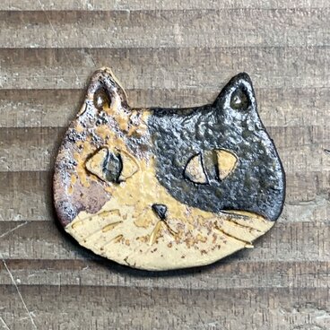 猫ブローチ　C41
