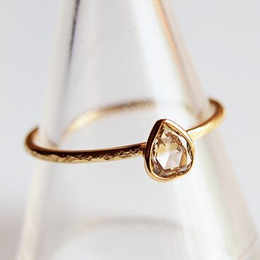 大人の華奢リング　K18ダイヤ　ローズカットダイヤモンド　5号〜14.5号　極細　華奢　ドロップ　オーダー　受注生産