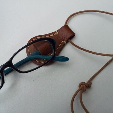 メガネホルダー