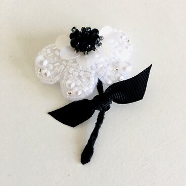 【キット】アネモネブローチ