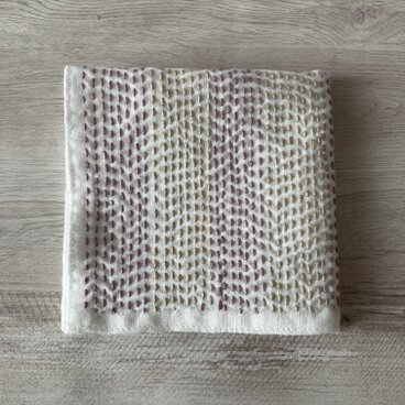 ✳︎刺し子ハンカチ✳︎運針　草木染くすみ２色