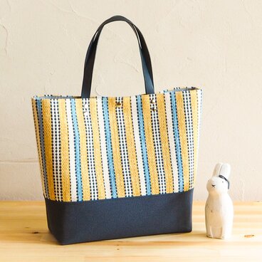 ナチュラルカラーボーダー手織り布のスクエアトート（イエロー）