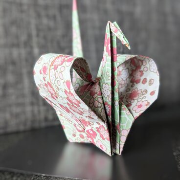 ハートがキュン　折り鶴　水洗い対応　　japanorigami