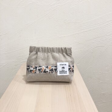 バネ口のポーチ　トリ