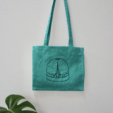 エッフェル塔　刺繍バッグ