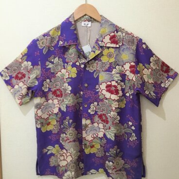 総花ビッグアロハシャツ