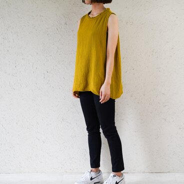 フリルスタンド　ダブルガーゼ素肌に優しい　ノースリーブ　イエロー
