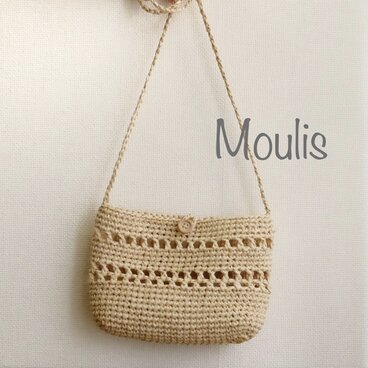 軽い！エコアンダリヤのショルダーバッグ