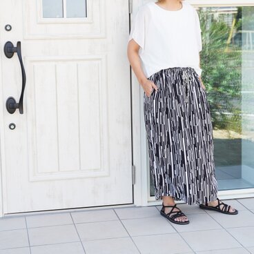 モザイク　フレア〜ワイドパンツ