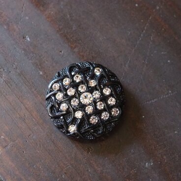 裏穴 25mm ボタン1個