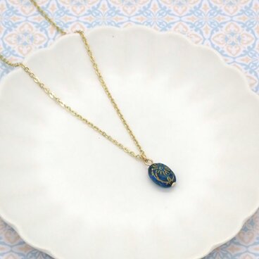 《３色から選べる》オーバルビーズネックレス