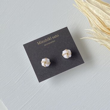 水引ピアス◆あわじ玉◆白金