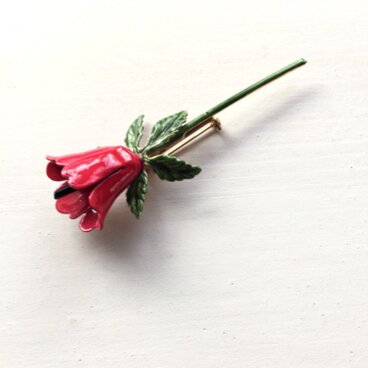 フラワーブローチ